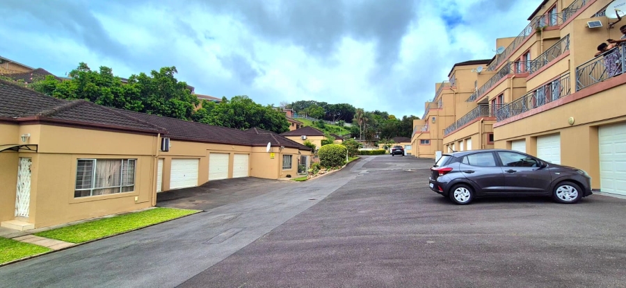 3 Bedroom Property for Sale in Amanzimtoti KwaZulu-Natal