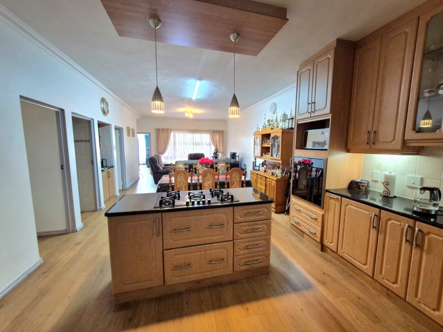 3 Bedroom Property for Sale in Amanzimtoti KwaZulu-Natal