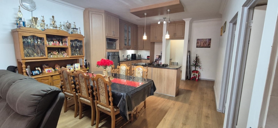 3 Bedroom Property for Sale in Amanzimtoti KwaZulu-Natal