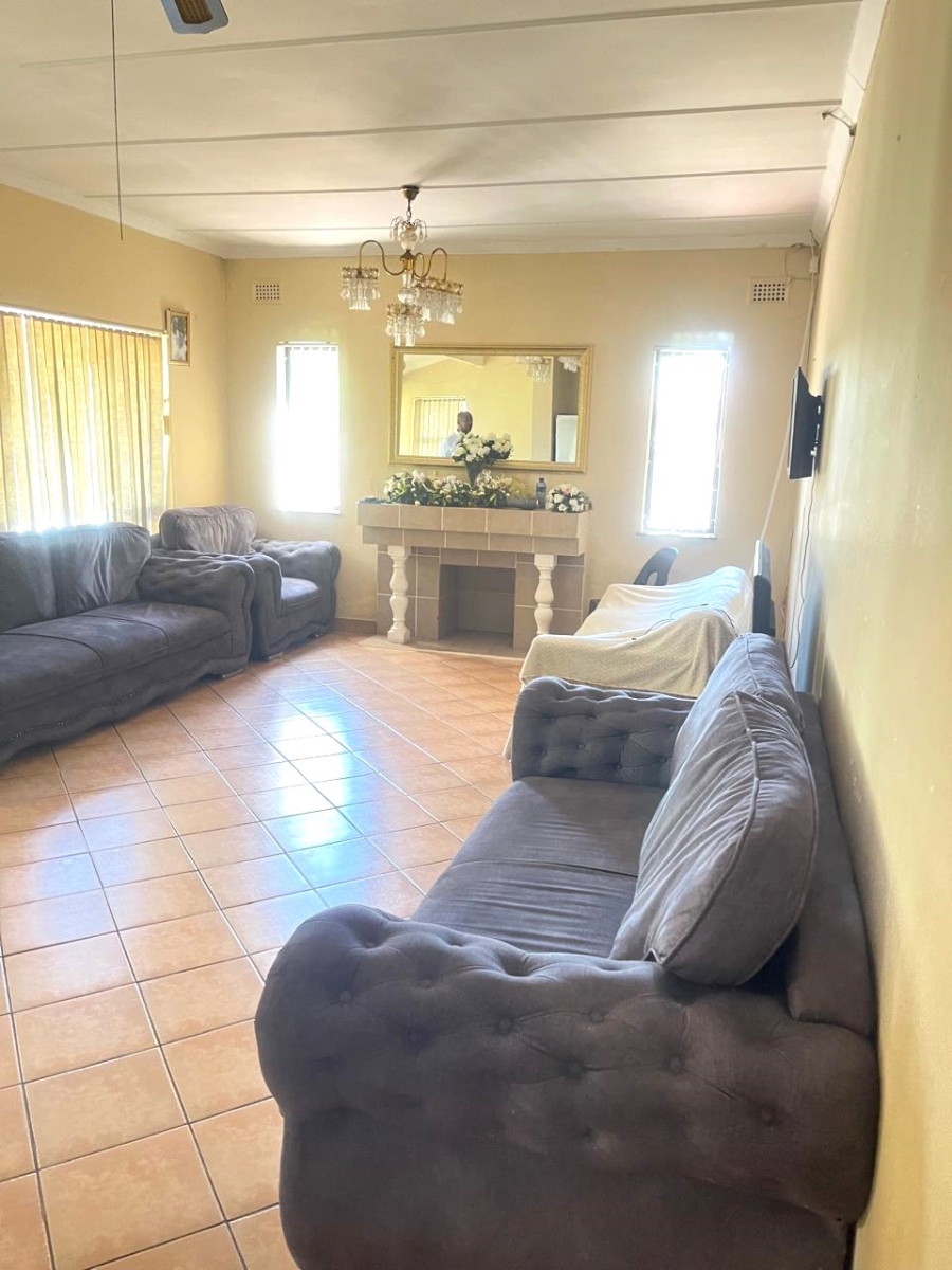 To Let 3 Bedroom Property for Rent in Pinelands KwaZulu-Natal