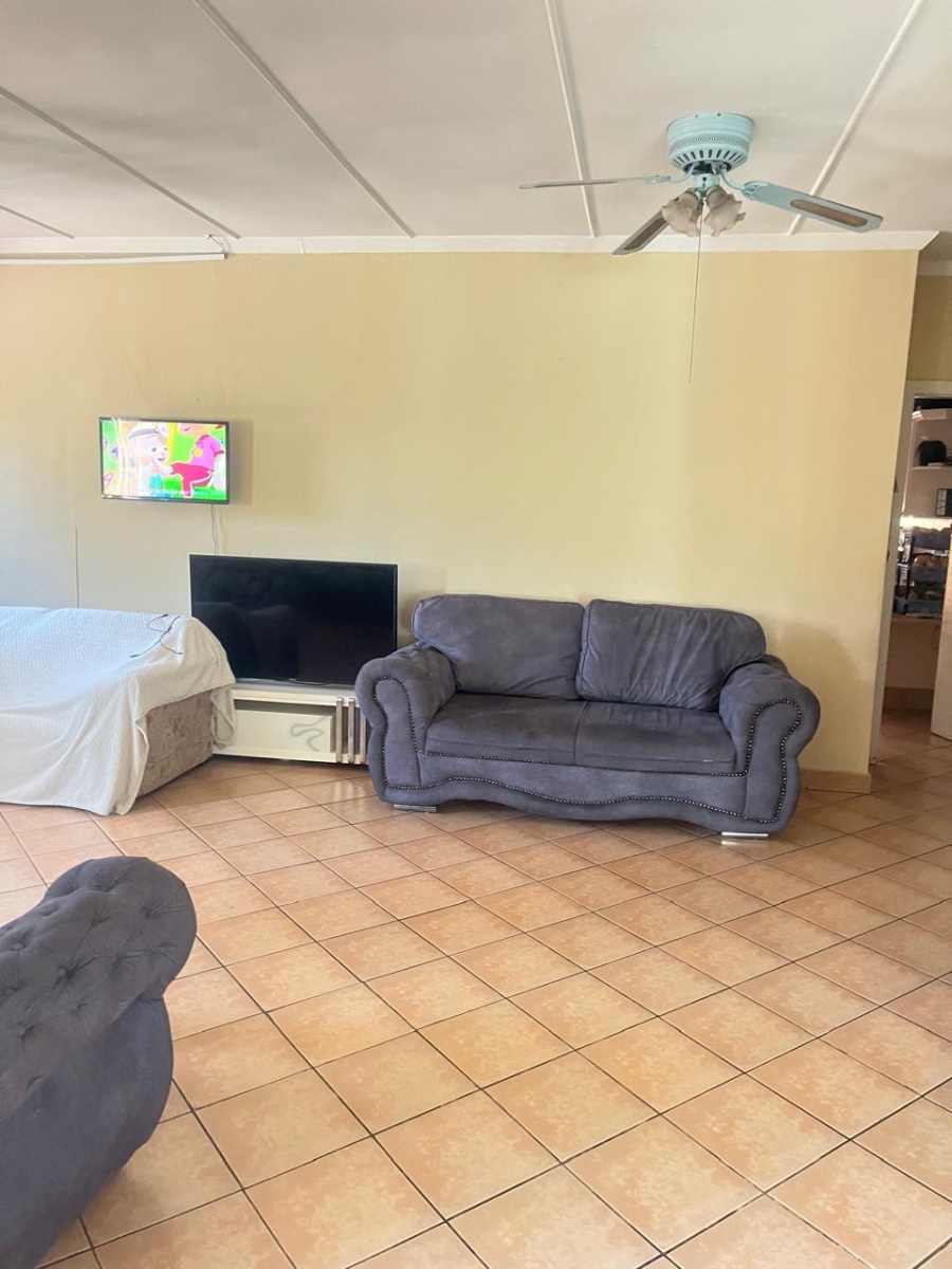 To Let 3 Bedroom Property for Rent in Pinelands KwaZulu-Natal