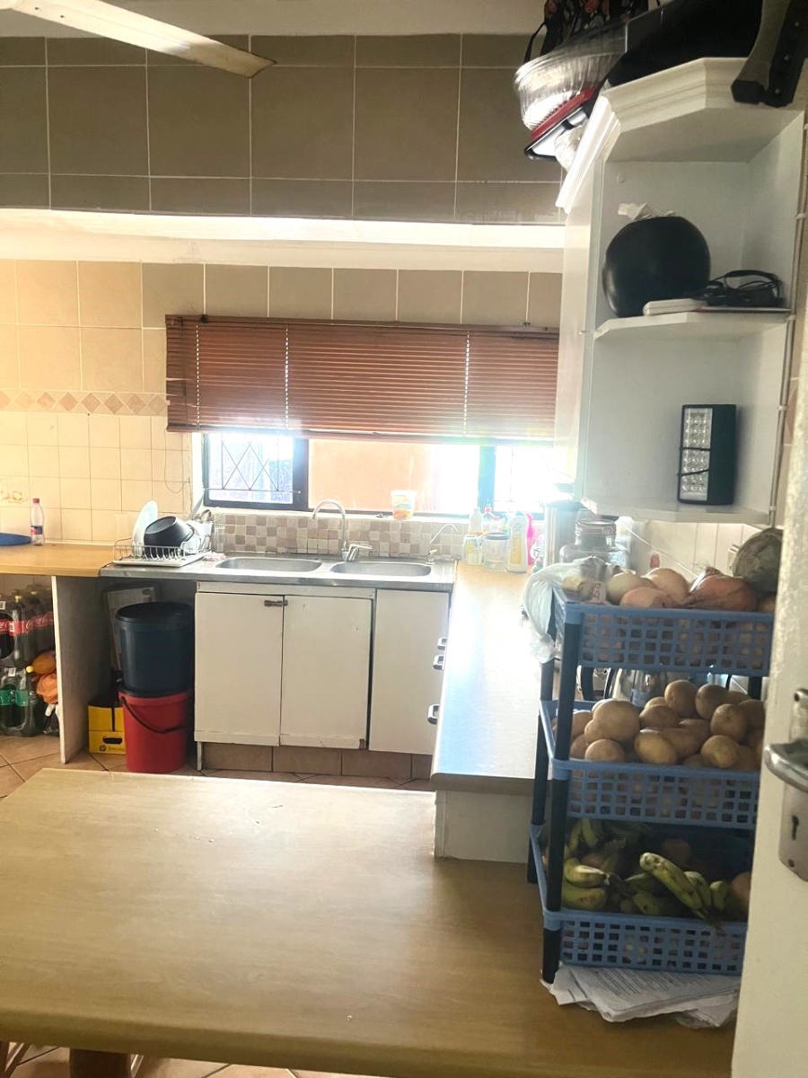 To Let 3 Bedroom Property for Rent in Pinelands KwaZulu-Natal