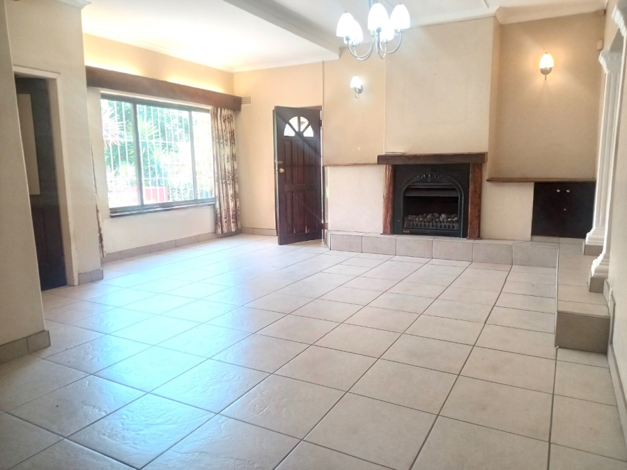 To Let 4 Bedroom Property for Rent in Montrose KwaZulu-Natal