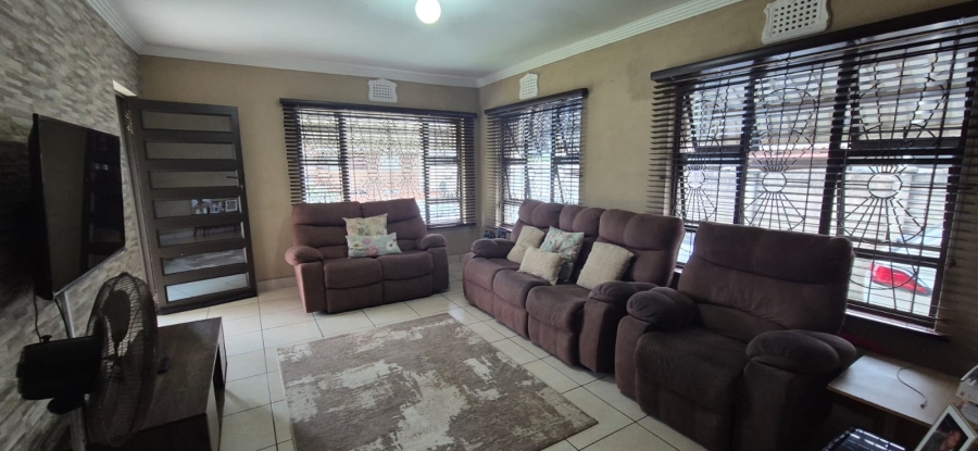 To Let 3 Bedroom Property for Rent in Merewent KwaZulu-Natal