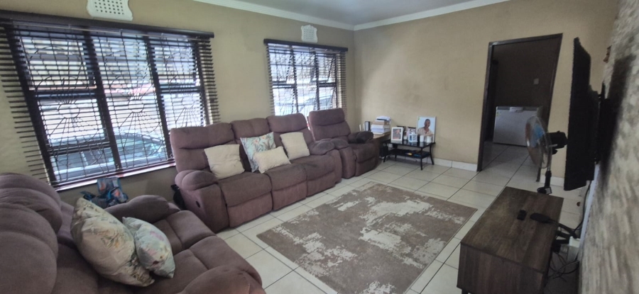 To Let 3 Bedroom Property for Rent in Merewent KwaZulu-Natal