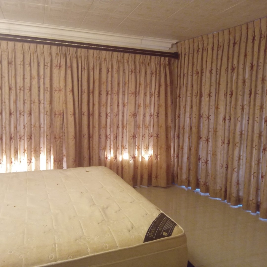 5 Bedroom Property for Sale in Ramsgate KwaZulu-Natal