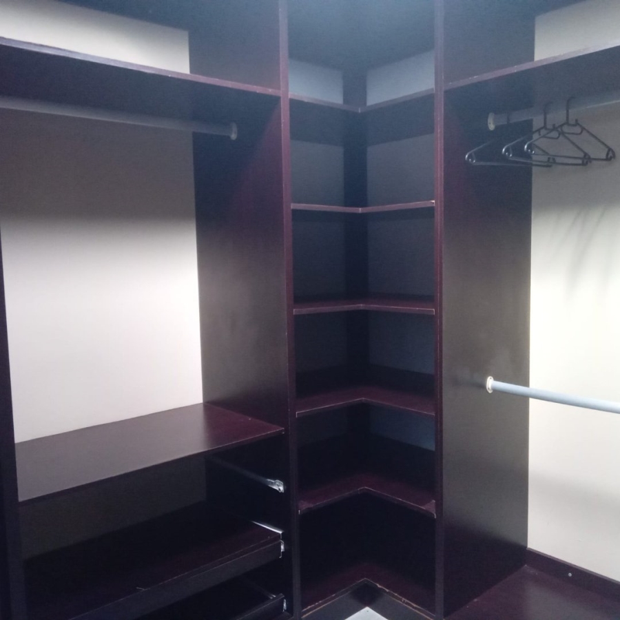 5 Bedroom Property for Sale in Ramsgate KwaZulu-Natal