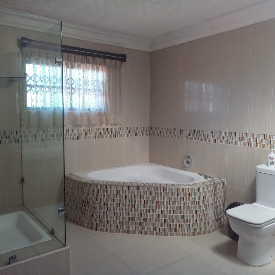 5 Bedroom Property for Sale in Ramsgate KwaZulu-Natal