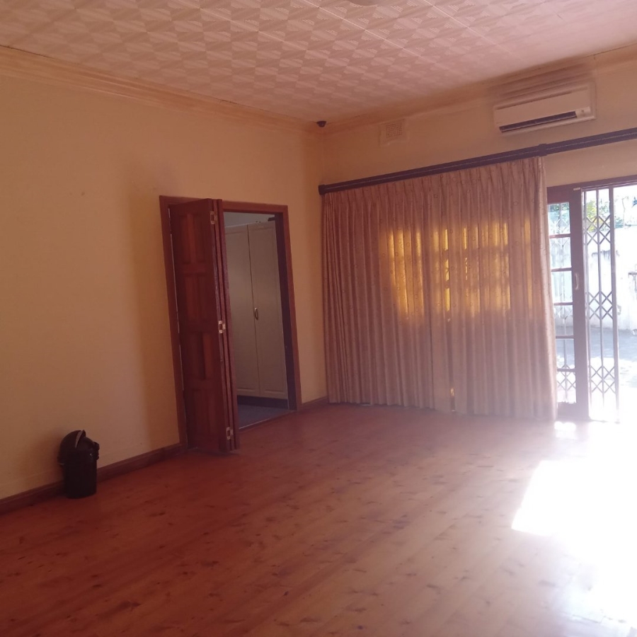 5 Bedroom Property for Sale in Ramsgate KwaZulu-Natal