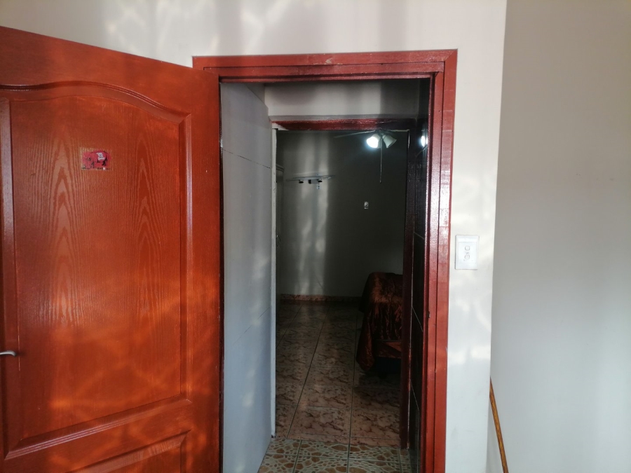 To Let commercial Property for Rent in Port Shepstone KwaZulu-Natal