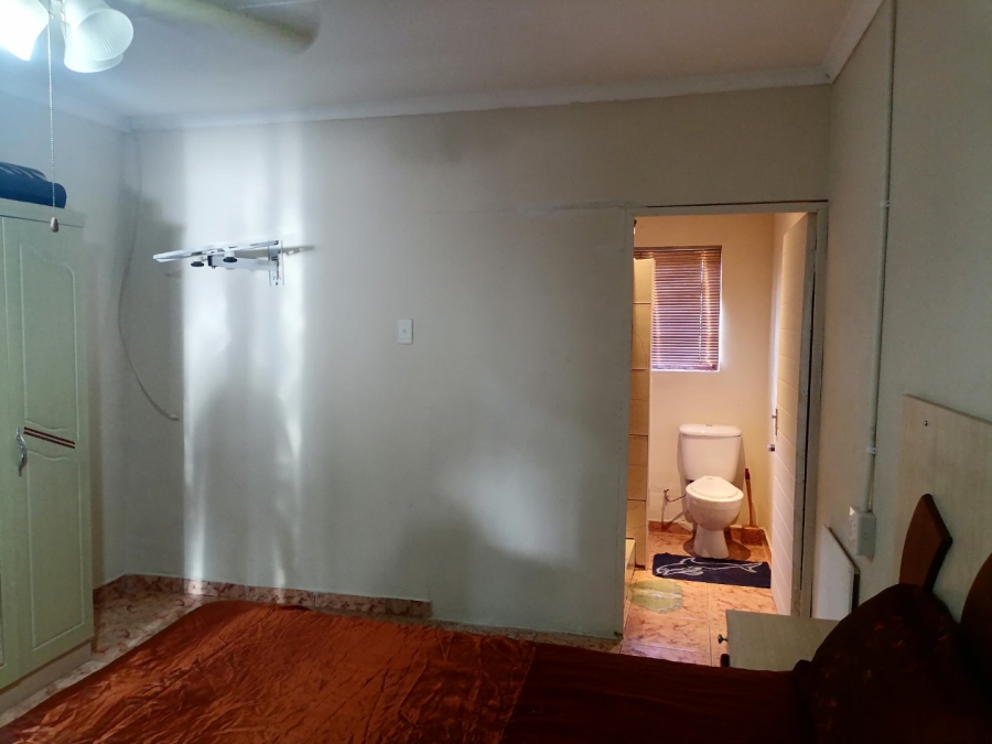 To Let commercial Property for Rent in Port Shepstone KwaZulu-Natal