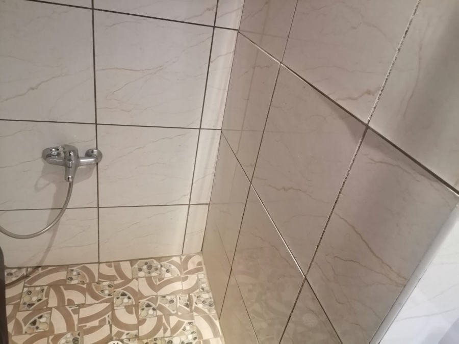 To Let commercial Property for Rent in Port Shepstone KwaZulu-Natal