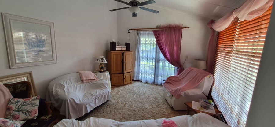 3 Bedroom Property for Sale in Hibberdene KwaZulu-Natal