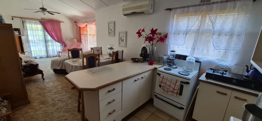 3 Bedroom Property for Sale in Hibberdene KwaZulu-Natal