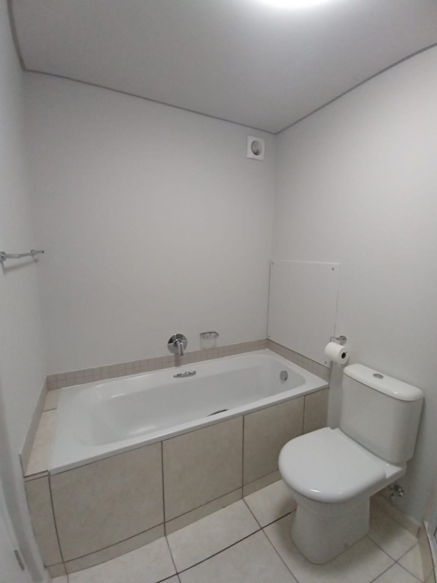 2 Bedroom Property for Sale in Ballitoville KwaZulu-Natal