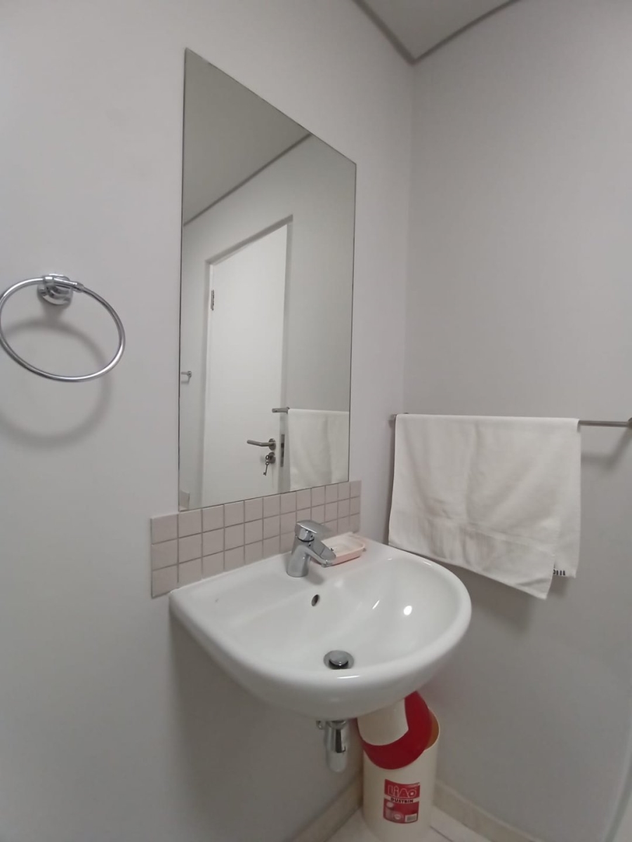 2 Bedroom Property for Sale in Ballitoville KwaZulu-Natal