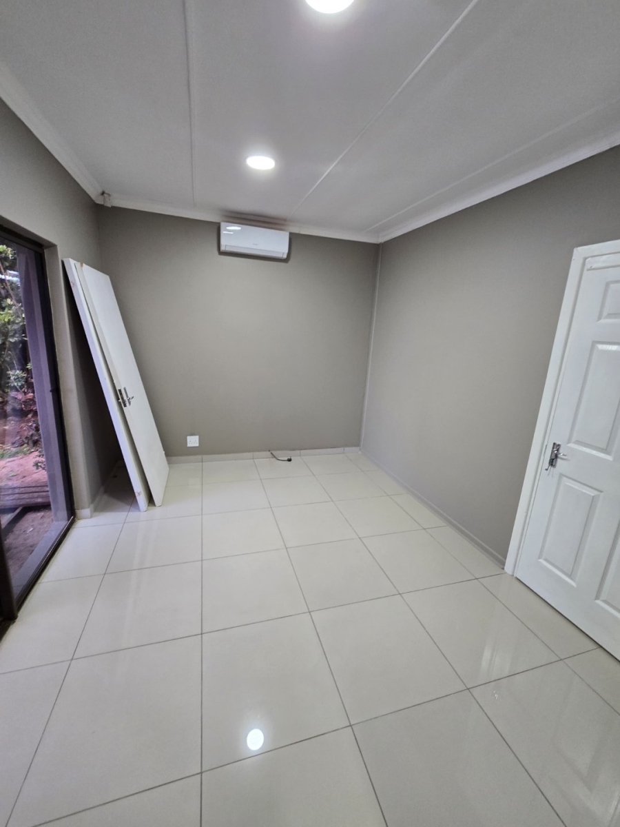 To Let commercial Property for Rent in Shelly Beach KwaZulu-Natal