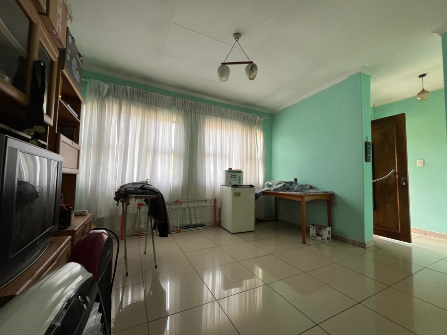 4 Bedroom Property for Sale in Amajuba Park KwaZulu-Natal