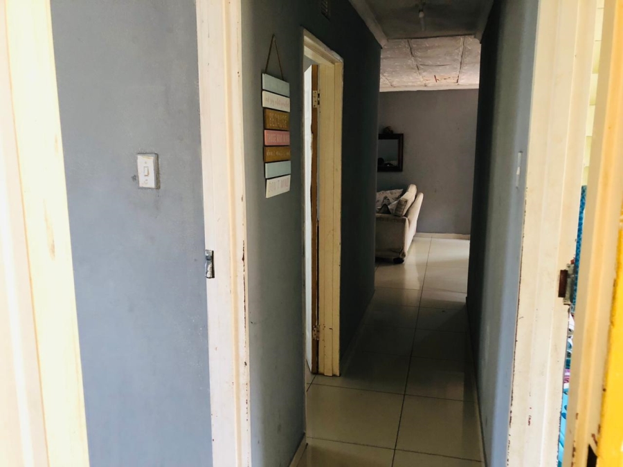 To Let 3 Bedroom Property for Rent in Pineview KwaZulu-Natal
