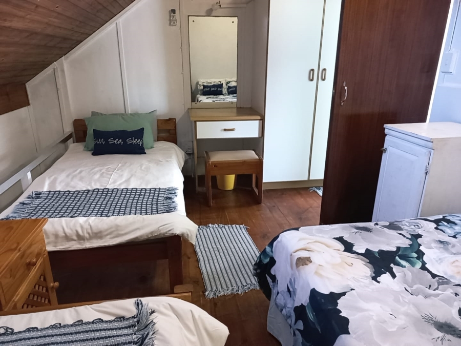 2 Bedroom Property for Sale in Manaba Beach KwaZulu-Natal