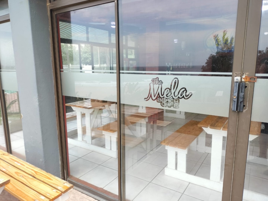 2 Bedroom Property for Sale in Manaba Beach KwaZulu-Natal