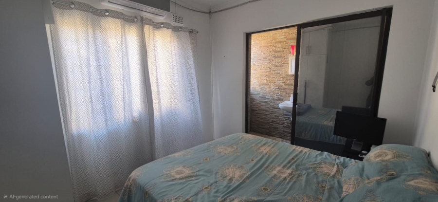 5 Bedroom Property for Sale in Brighton Beach KwaZulu-Natal