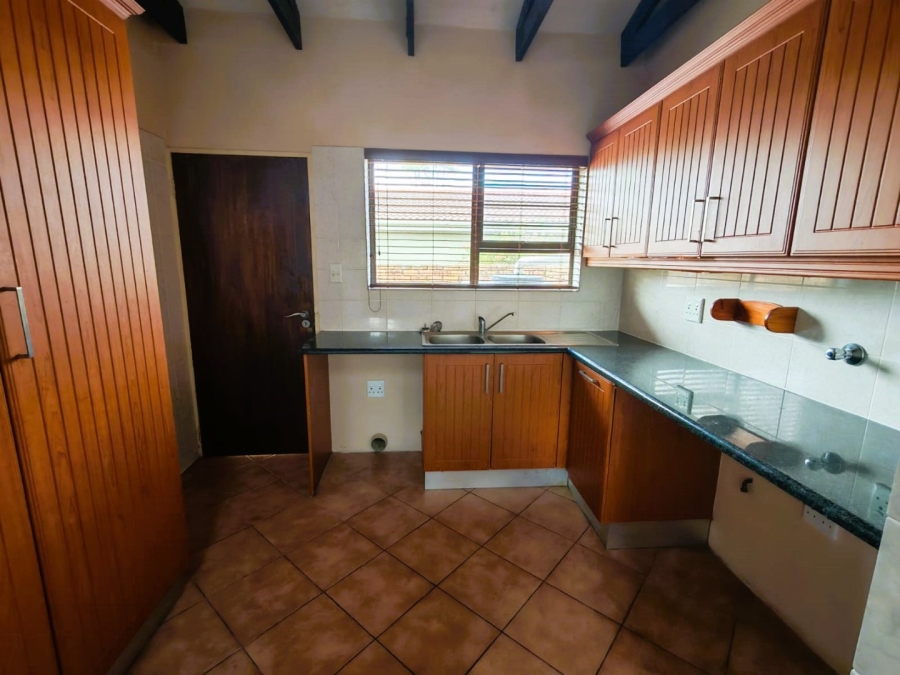 3 Bedroom Property for Sale in Uvongo Beach KwaZulu-Natal