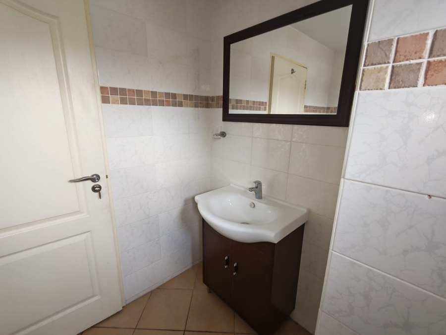 3 Bedroom Property for Sale in Uvongo Beach KwaZulu-Natal