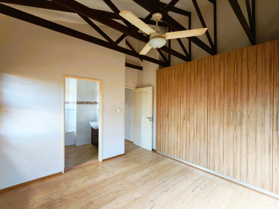 3 Bedroom Property for Sale in Uvongo Beach KwaZulu-Natal