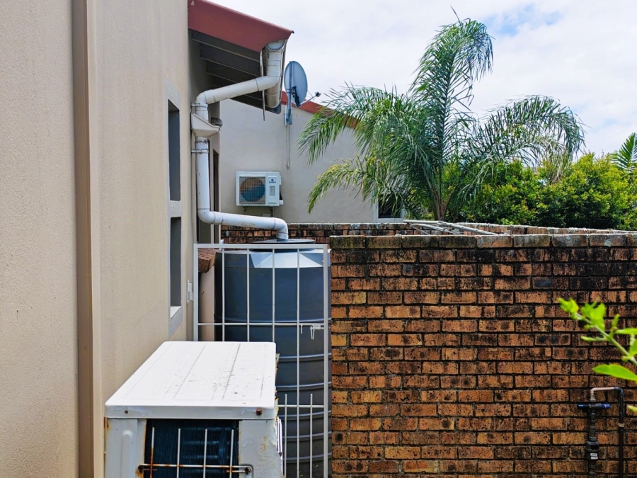 3 Bedroom Property for Sale in Uvongo Beach KwaZulu-Natal