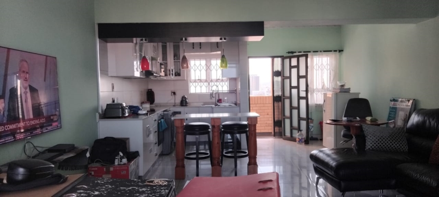 1 Bedroom Property for Sale in Durban North KwaZulu-Natal