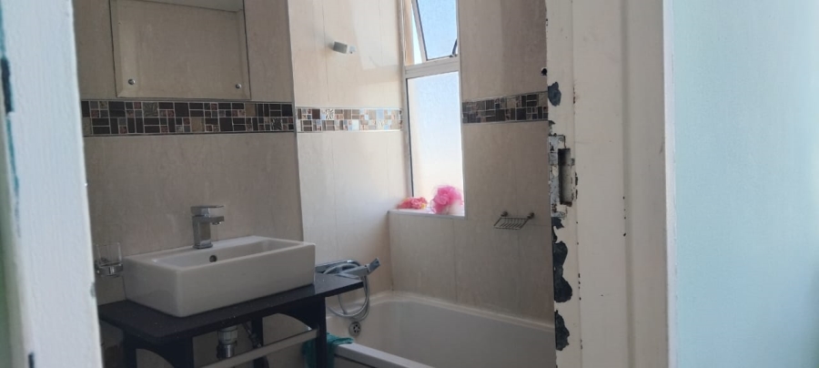 1 Bedroom Property for Sale in Durban North KwaZulu-Natal