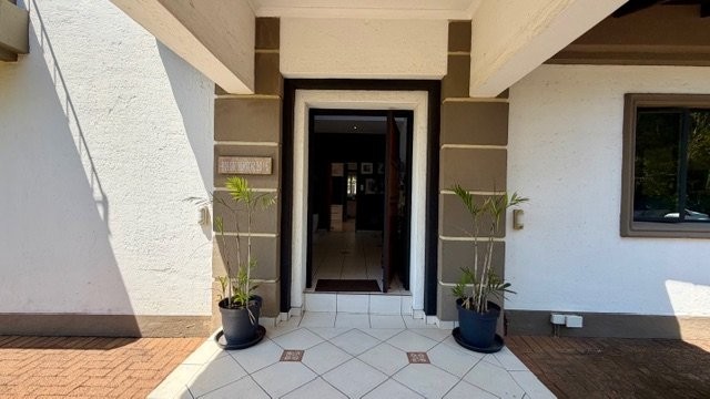 4 Bedroom Property for Sale in Uvongo KwaZulu-Natal