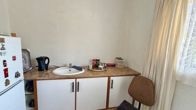 4 Bedroom Property for Sale in Uvongo KwaZulu-Natal