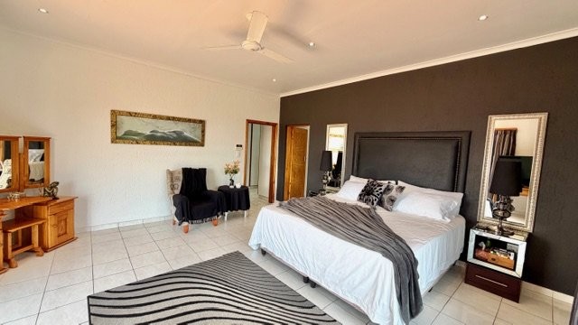 4 Bedroom Property for Sale in Uvongo KwaZulu-Natal