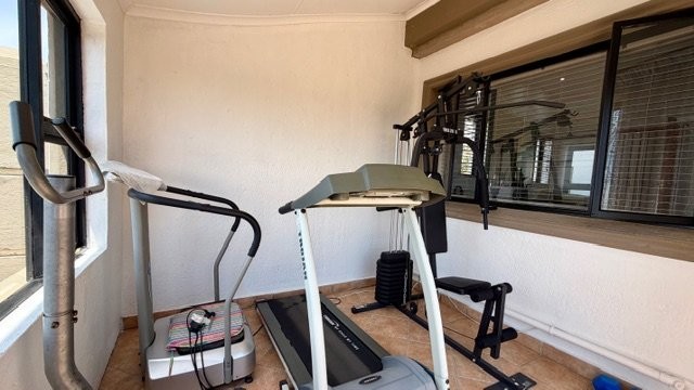 4 Bedroom Property for Sale in Uvongo KwaZulu-Natal