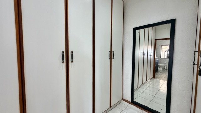 4 Bedroom Property for Sale in Uvongo KwaZulu-Natal