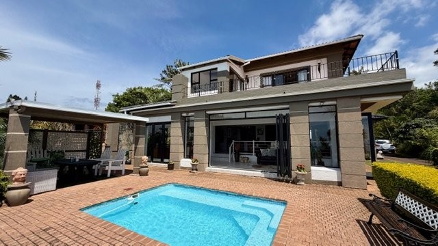 4 Bedroom Property for Sale in Uvongo KwaZulu-Natal