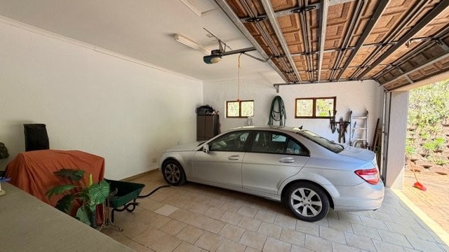 4 Bedroom Property for Sale in Uvongo KwaZulu-Natal