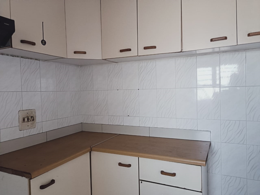 To Let 1 Bedroom Property for Rent in Durban North KwaZulu-Natal