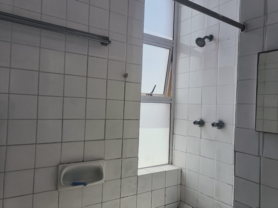 To Let 1 Bedroom Property for Rent in Durban North KwaZulu-Natal