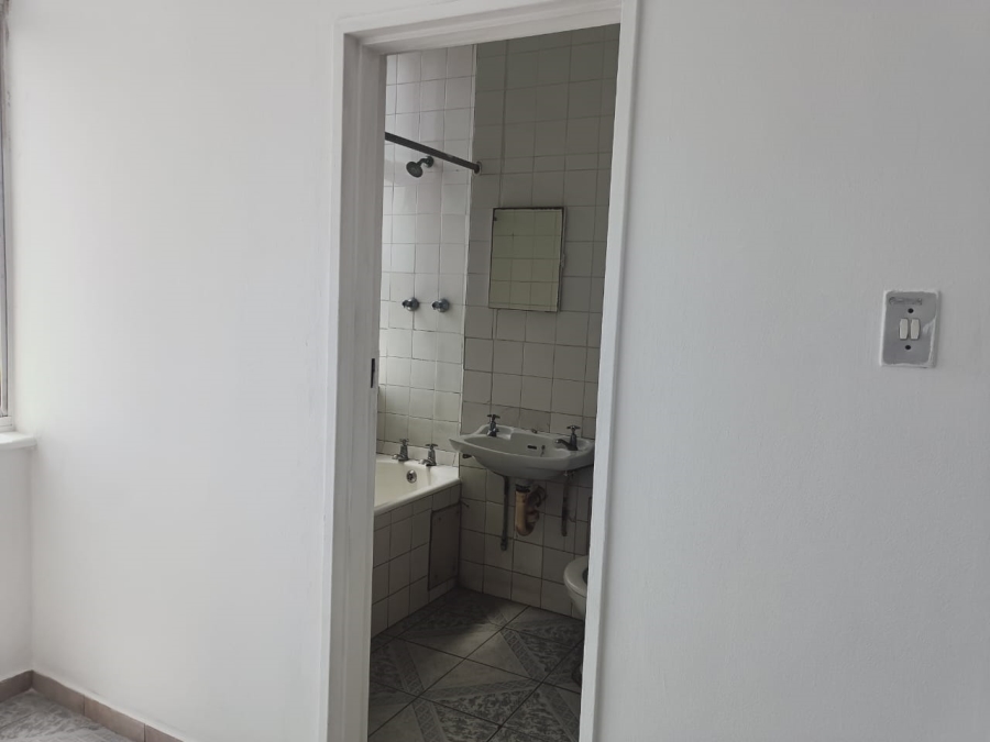 To Let 1 Bedroom Property for Rent in Durban North KwaZulu-Natal