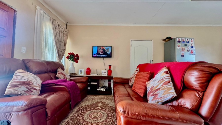 3 Bedroom Property for Sale in Aviary Hill KwaZulu-Natal