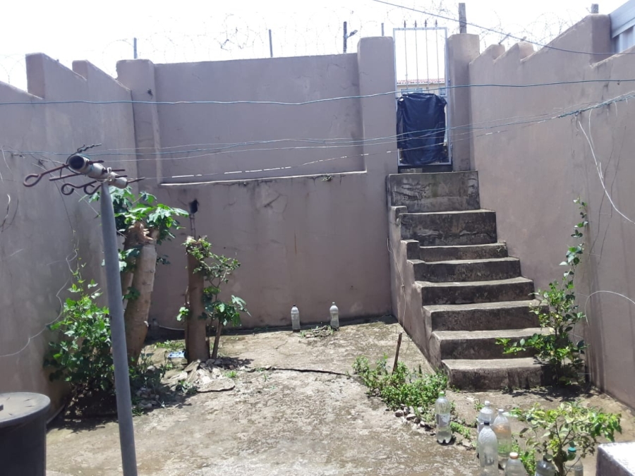 2 Bedroom Property for Sale in Westham KwaZulu-Natal