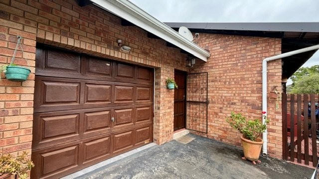 2 Bedroom Property for Sale in Margate KwaZulu-Natal