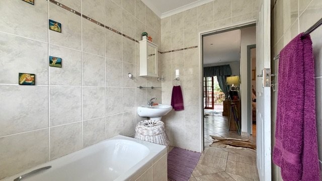 2 Bedroom Property for Sale in Margate KwaZulu-Natal