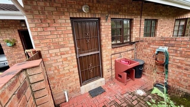 2 Bedroom Property for Sale in Margate KwaZulu-Natal