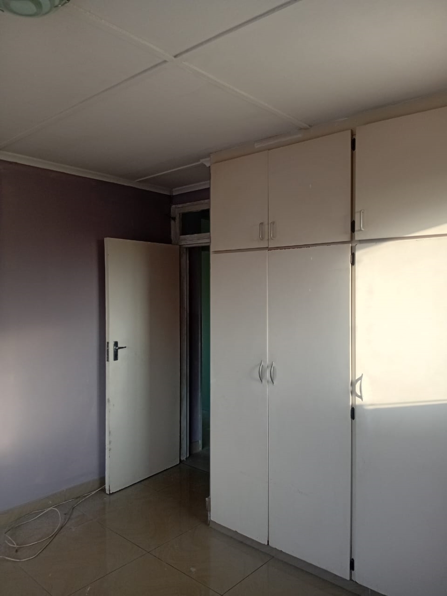 To Let 2 Bedroom Property for Rent in Bulwer KwaZulu-Natal