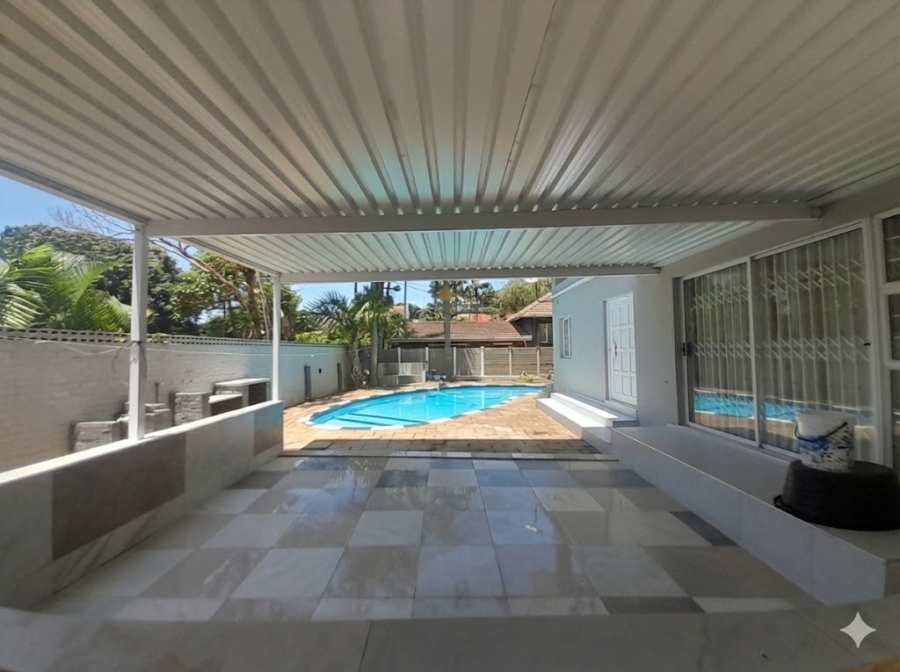 5 Bedroom Property for Sale in Durban North KwaZulu-Natal