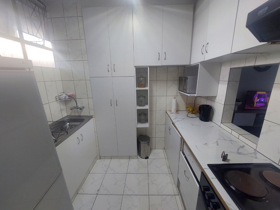 2 Bedroom Property for Sale in Glenwood KwaZulu-Natal